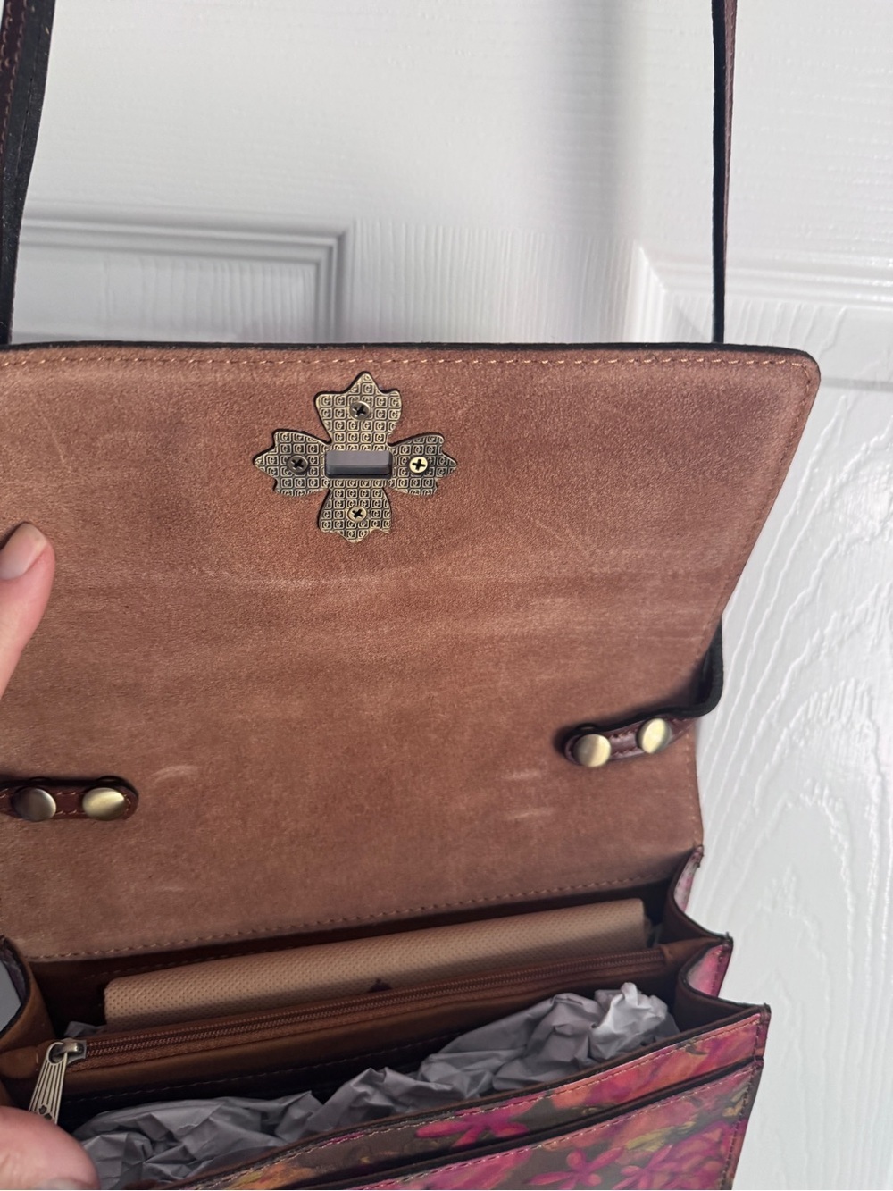 🆕 Patricia Nash Leather Crossbody Floral Oil Painting Consilina Purse - Picture 12 of 14